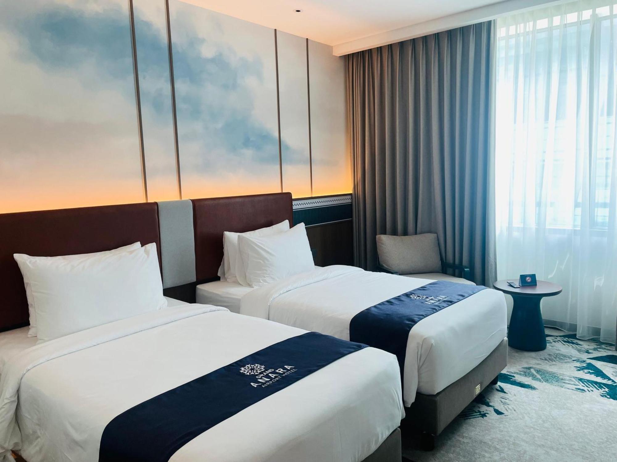 Hotel Grand Anara Airport 4*